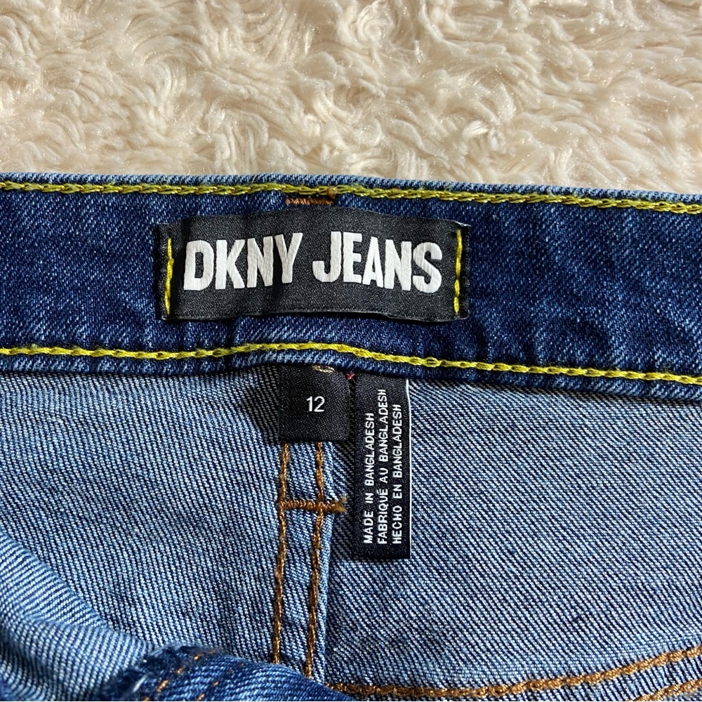 DKNY Jeans 5- Pocket Denim Mini Skirt Fray Finished Hem Size 12 - Picture 8 of 10